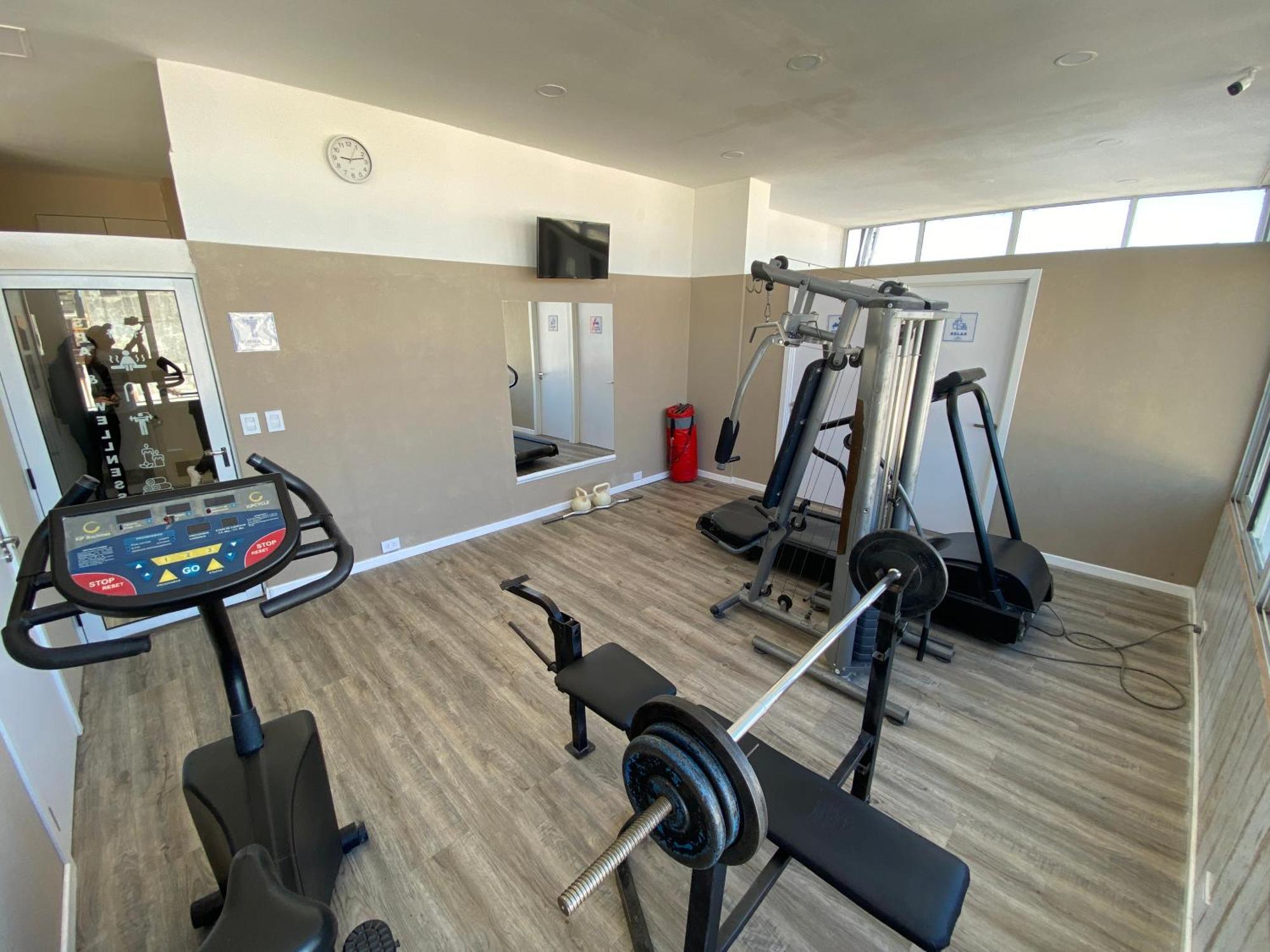 Hotel Howard Johnson רוסאריו מראה חיצוני תמונה