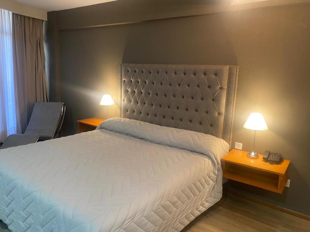 Hotel Howard Johnson רוסאריו מראה חיצוני תמונה